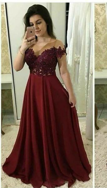 Vestido Princesa Busto Guipir