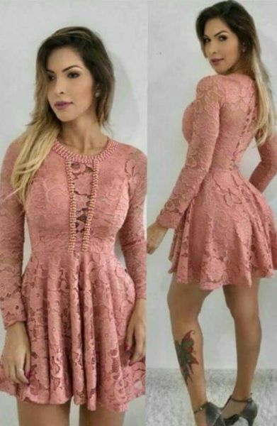 Vestido Princesa Todo em Renda Bordado